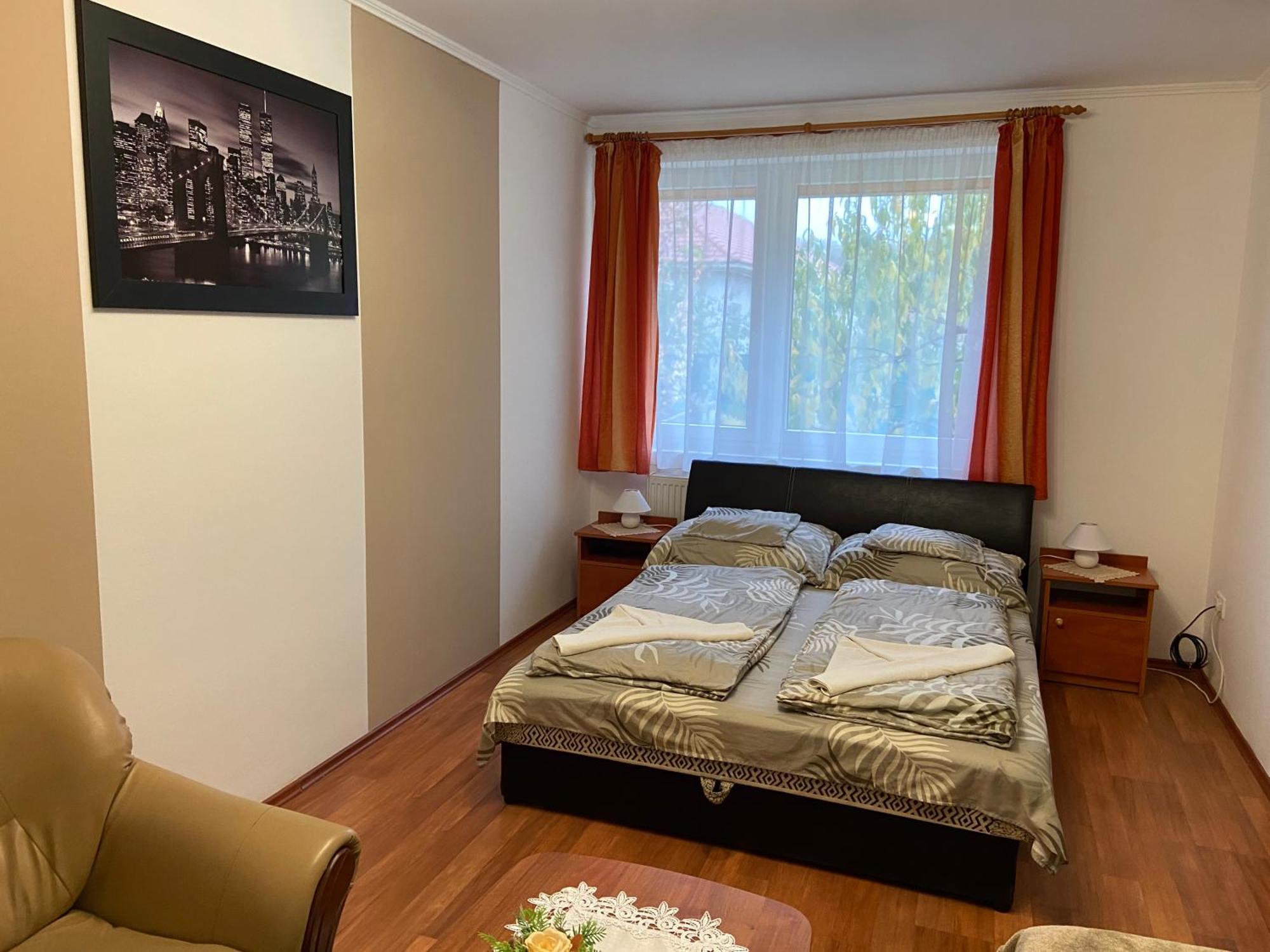 Vadrozsa Vendeghaz-Apartman Demjén Exteriér fotografie